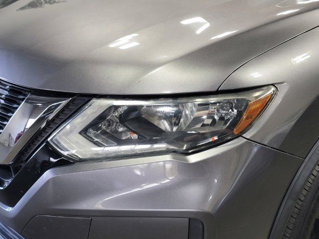 Used 2017 Nissan Rogue SV w/ Midnight Edition Package AWD/4WD image 8