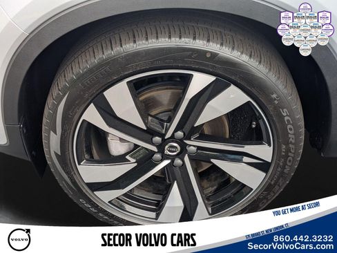 Used 2023 Volvo XC40 B5 Ultimate w/ Protection Package Premier AWD/4WD image 30