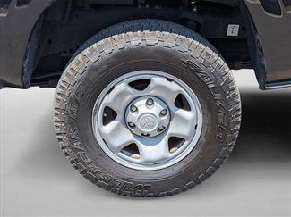 Used 2022 Toyota Tacoma SR w/ SR Convenience Package RWD video 3