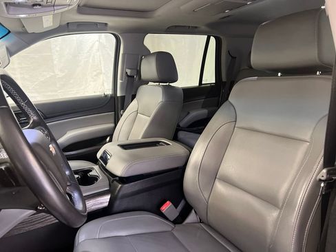 Used 2019 Chevrolet Tahoe LT AWD/4WD image 17