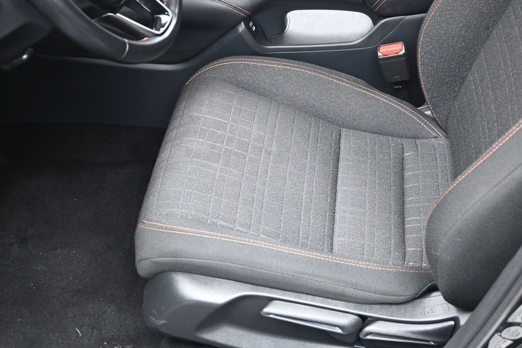 Used 2025 Honda HR-V Sport image 13