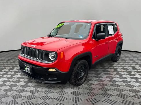 Used 2016 Jeep Renegade Sport w/ Power & Air Group FWD image 2