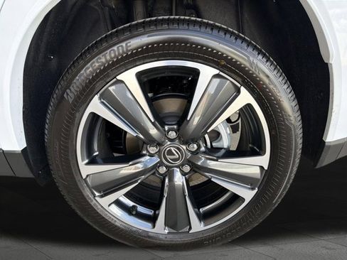 Certified 2026 Lexus UX 300h FWD w/ Accessory Package (Z1) image 24