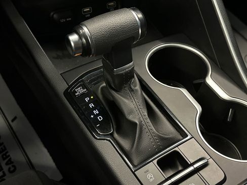Used 2021 Kia K5 LX image 16