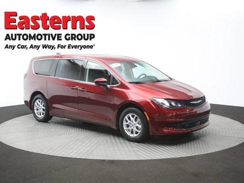 Used 2023 Chrysler Voyager LX FWD image 48