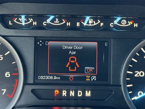 Used 2020 Ford F150 XLT w/ Equipment Group 302A Luxury image 14