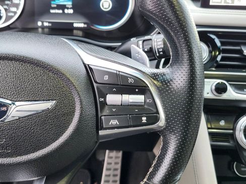 Used 2022 Genesis G70 3.3T w/ Sport Advanced Package image 30