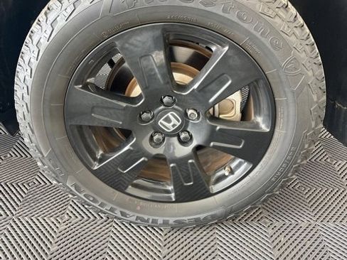 Used 2022 Honda Pilot TrailSport image 7