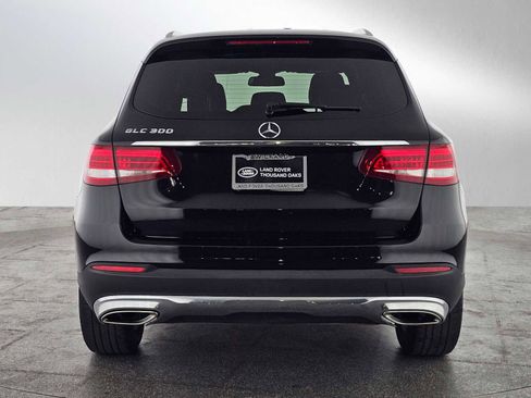 Used 2019 Mercedes-Benz GLC 300 image 4