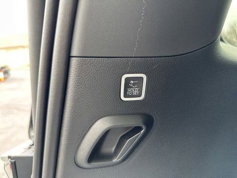 New 2024 Jeep Wagoneer Base w/ Convenience Group I image 26