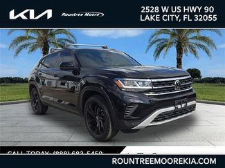 Used 2023 Volkswagen Atlas Cross Sport SE w/ Panoramic Sunroof Package AWD/4WD video 1