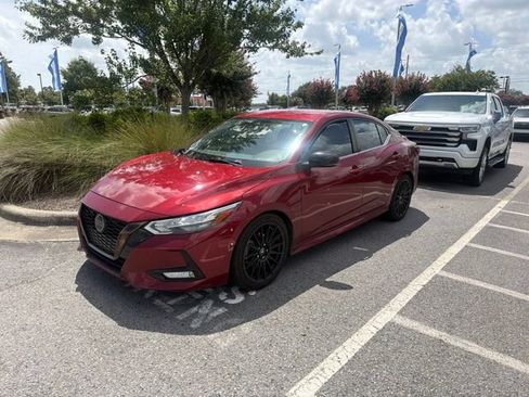 Used 2020 Nissan Sentra SR FWD image 1