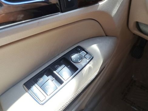 Used 2011 Mercedes-Benz E 350 Cabriolet image 20