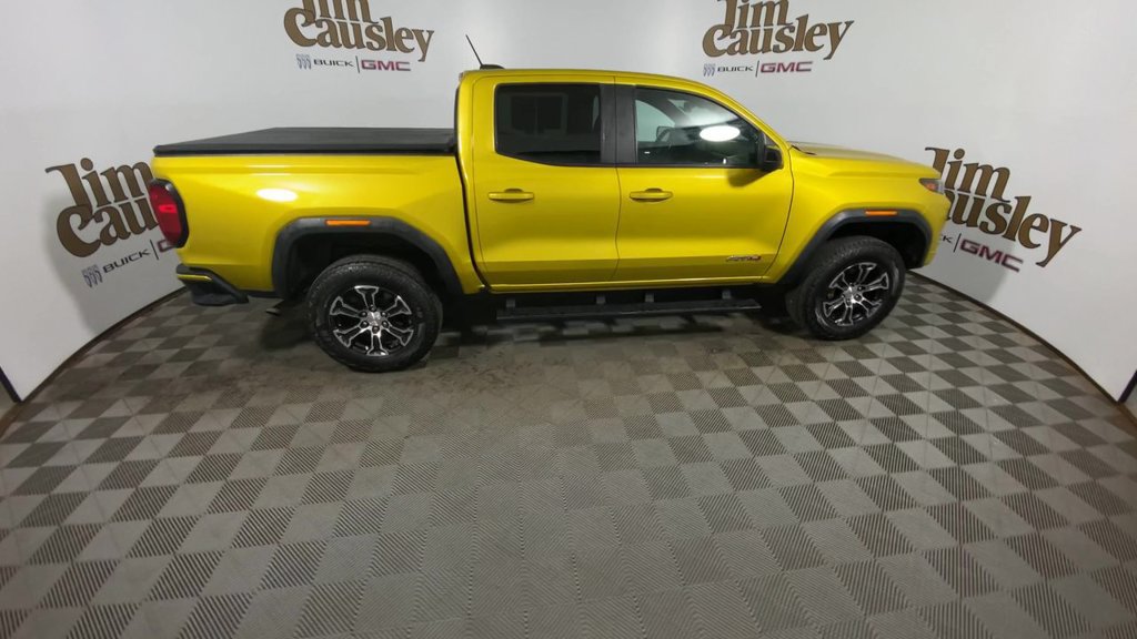 Used 2023 GMC Canyon AT4 w/ Technology Package AWD/4WD image 9