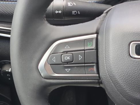 Certified 2026 Jeep Compass Latitude AWD/4WD image 23