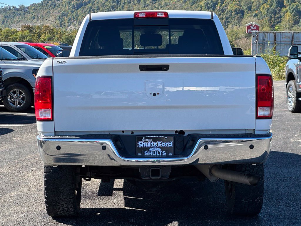 Used 2018 RAM 2500 SLT w/ Luxury Group AWD/4WD image 5