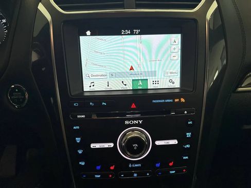 Used 2018 Ford Explorer Platinum AWD/4WD image 20