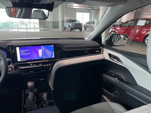 New 2026 Toyota Camry XLE w/ Premium Package AWD/4WD image 39