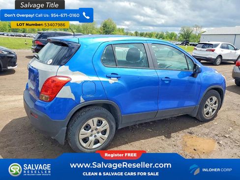 Used 2016 Chevrolet Trax LS w/ LPO, Protection Package FWD image 4