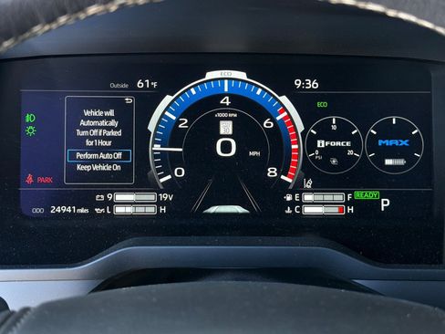 Used 2025 Toyota Tundra Capstone AWD/4WD image 38