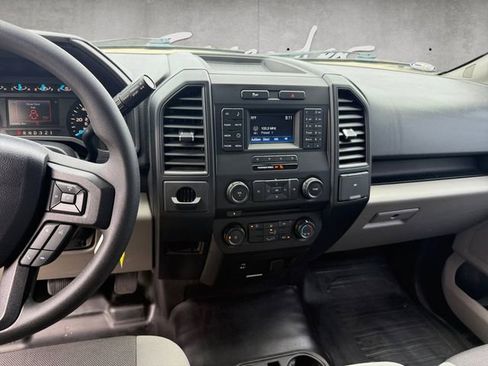Used 2016 Ford F150 XL w/ Equipment Group 101A Mid RWD image 3