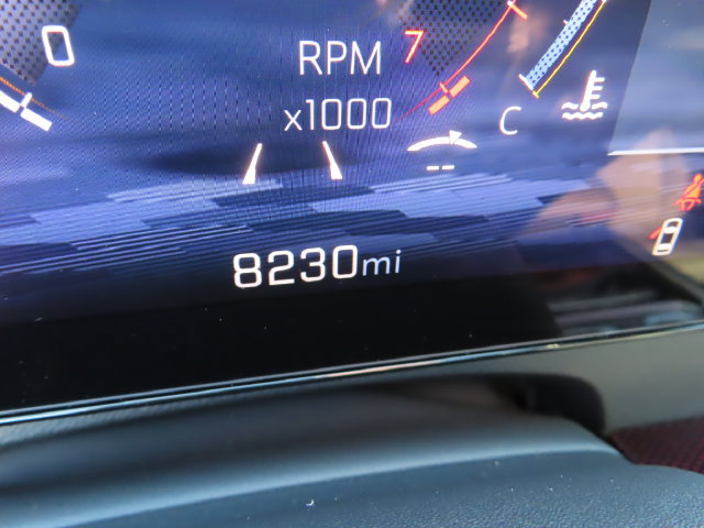 Used 2024 Chevrolet Traverse Z71 w/ LPO, Floor Liner Package AWD/4WD image 22