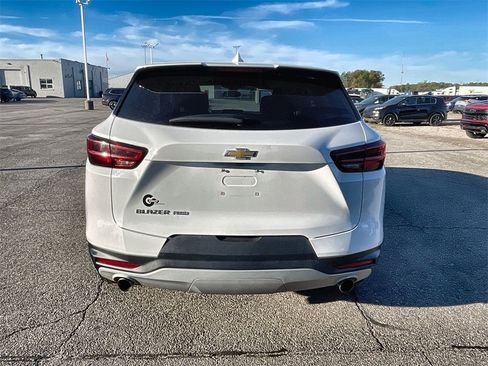 Used 2023 Chevrolet Blazer LT image 7