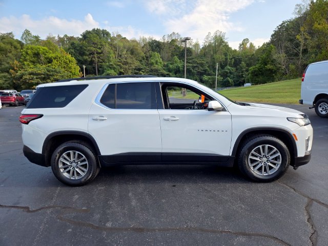 Used 2023 Chevrolet Traverse LT AWD/4WD image 9