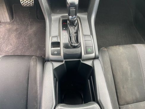 Used 2020 Honda Civic Sport image 21