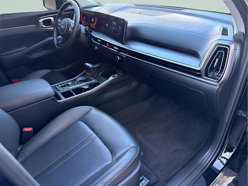 Used 2025 Kia Sorento EX w/ Panoramic Sunroof Package FWD image 20