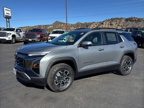 New 2026 Chevrolet Equinox ACTIV image 3