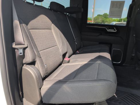 Used 2025 Chevrolet Silverado 2500 LT AWD/4WD image 17