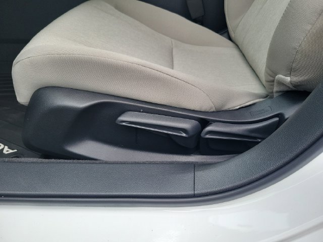 New 2026 Honda Accord LX image 13