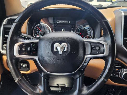 Used 2019 RAM 1500 Big Horn AWD/4WD image 7