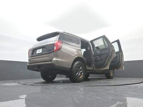 New 2026 Ford Expedition Tremor image 44