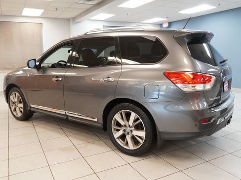 Used 2016 Nissan Pathfinder Platinum AWD/4WD image 8