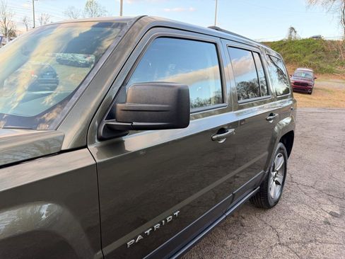 Used 2016 Jeep Patriot Sport w/ Power Value Group image 10