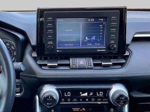 Used 2021 Toyota RAV4 XLE Premium FWD image 7