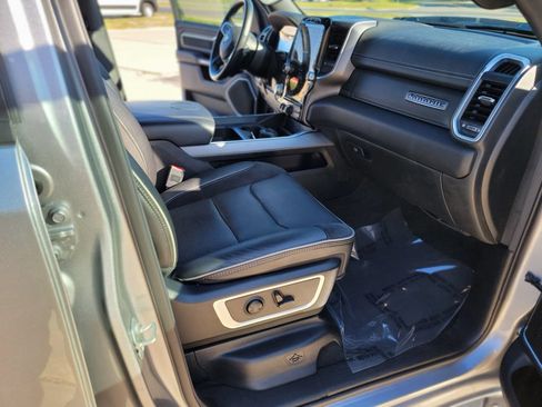 Used 2023 RAM 1500 Laramie AWD/4WD image 14