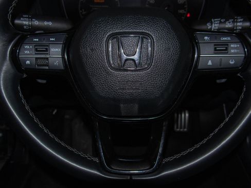 Used 2025 Honda Civic Sport image 11