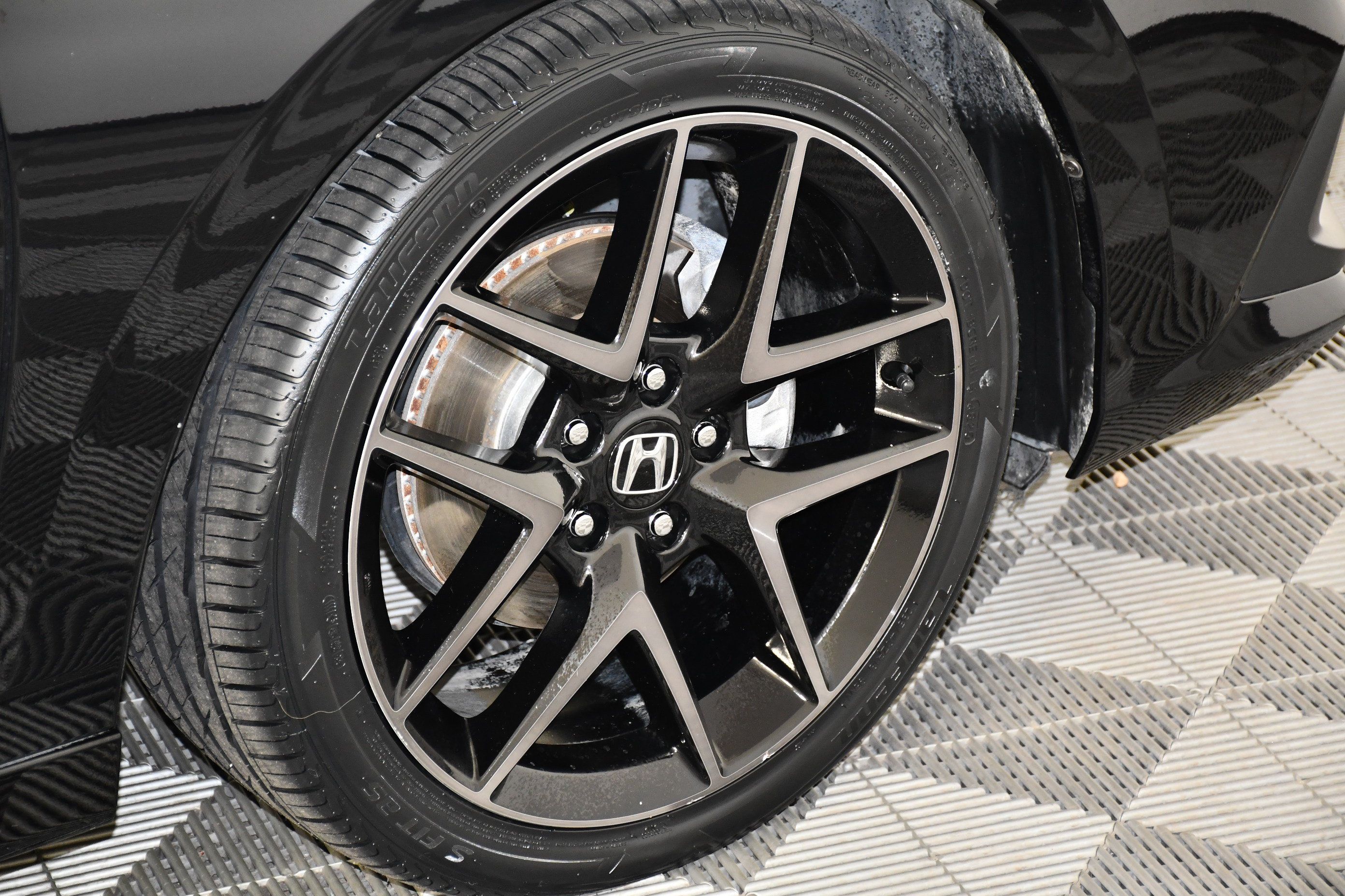 Certified 2024 Honda Civic Sport Touring image 42
