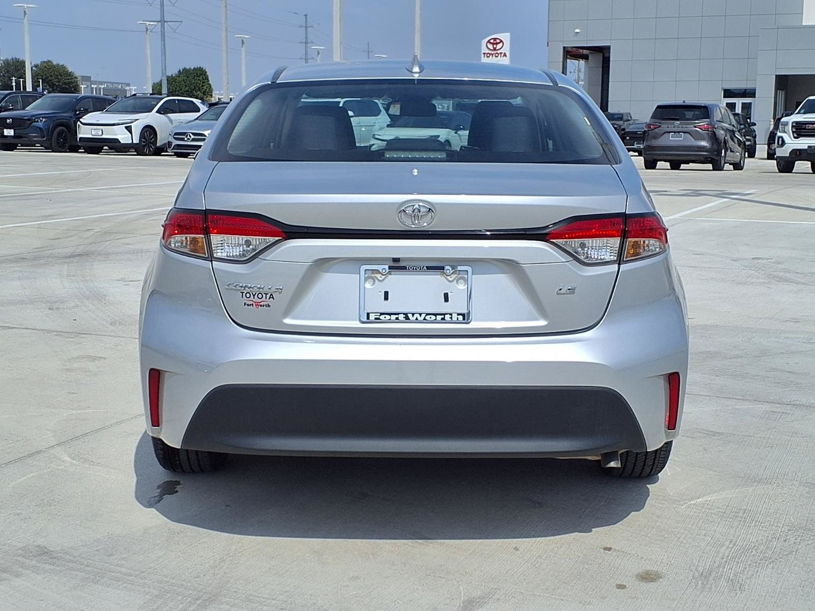 Used 2026 Toyota Corolla LE FWD image 8