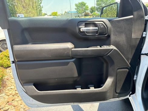Used 2025 Chevrolet Silverado 1500 W/T w/ WT Value Package AWD/4WD image 11