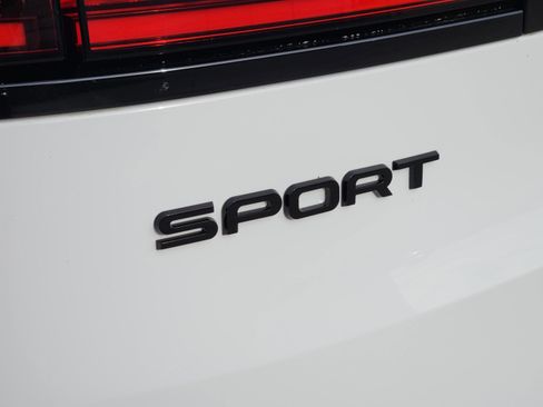 New 2026 Land Rover Range Rover Sport Dynamic SE AWD/4WD image 32