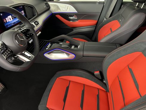 New 2025 Mercedes-Benz GLE 53 AMG 4MATIC image 17