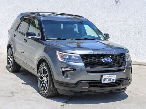 Used 2019 Ford Explorer Sport AWD/4WD image 3