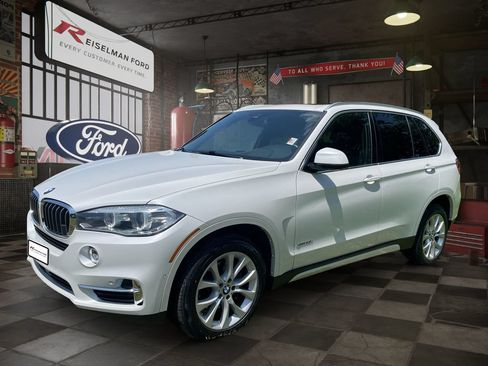 Used 2018 BMW X5 xDrive35i AWD/4WD image 1