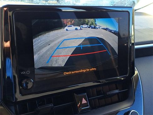 Used 2024 Toyota Corolla LE image 14