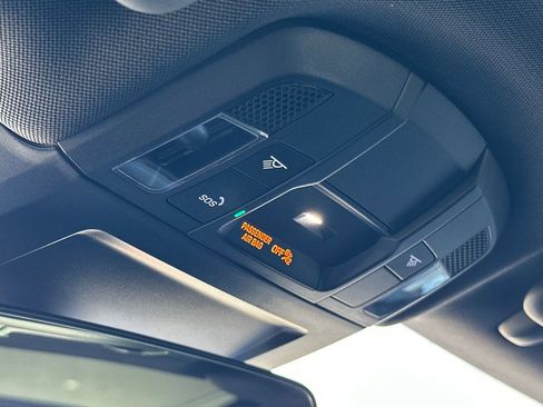 Certified 2022 Porsche 911 Carrera image 20