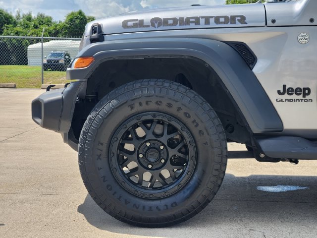 Used 2020 Jeep Gladiator Sport w/ Quick Order Package 24S AWD/4WD image 8